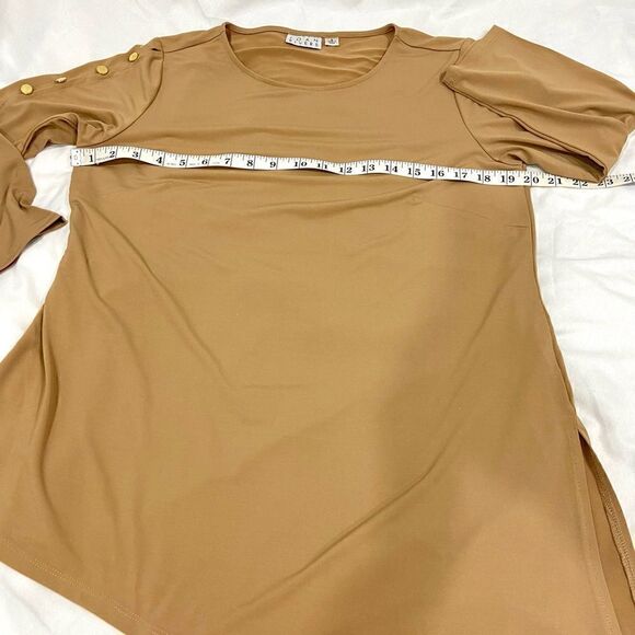 Joan Rivers 3/4 sleeve asymmetrical hem gold button sleeve luxe knit top… - Picture 9 of 9
